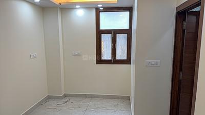 Bedroom Image of 1250 Sq.ft 3 BHK Builder Floor for sale in Chirag Dilli New Delhi for Rs. 10000000