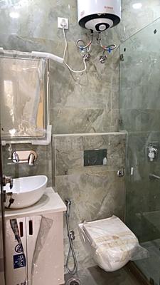 Image of 1125 Sq.ft 3 BHK Builder Floor for sale in Vikaspuri Luxury Homes, Vikaspuri, New Delhi for Rs. 22000000