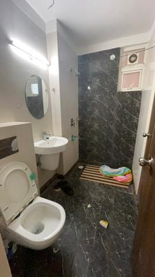 Image of 1400 Sq.ft 3 BHK Apartment / Flat for rent in Arihant Ambar, Noida Extension, Greater Noida for Rs. 21500