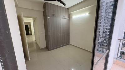 Bedroom Image of 800 Sq.ft 3 BHK Apartment / Flat for rent in Habitat Prime, Sector 99A Gurgaon for Rs. 18200