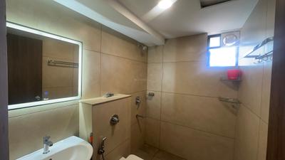 Bathroom Image of 557 Sq.ft 1 BHK Apartment / Flat for rent in Eroor Kochi for Rs. 35000