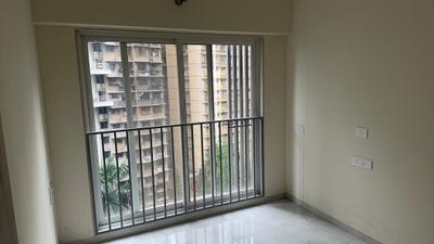 Bedroom Image of 1255 Sq.ft 3 BHK Apartment / Flat for rent in Swastik Platinum, Vikhroli East Mumbai for Rs. 75000