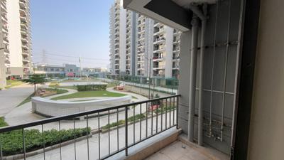 Balcony Image of 750 Sq.ft 3 BHK Apartment / Flat for rent in Habitat Prime, Sector 99A Gurgaon for Rs. 14000
