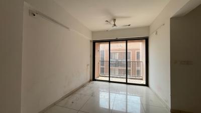 Living Room Image of 1690 Sq.ft 3 BHK Apartment / Flat for rent in Neelkanth Signature Celestia, Tragad Ahmedabad for Rs. 22000