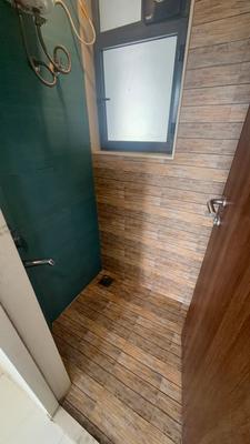 Bathroom Image of 450 Sq.ft 1 BHK Apartment / Flat for rent in Lodha Quality Home Tower 4, Thane West Thane for Rs. 24000