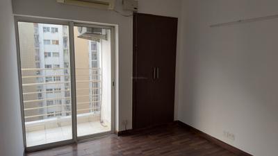 Bedroom Image of 1165 Sq.ft 3 BHK Apartment / Flat for sale in Paras Tierea, Sector 137 Noida for Rs. 10500000