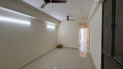 Living Room Image of 650 Sq.ft 2 BHK Apartment / Flat for rent in Habitat Prime, Sector 99A Gurgaon for Rs. 13000