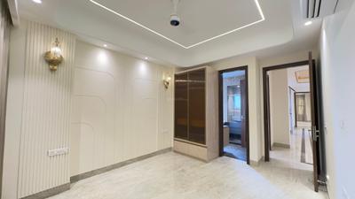 Bedroom Image of 2700 Sq.ft 4 BHK Builder Floor for sale in Ansal Versalia, Sector 67 Gurgaon for Rs. 26500000