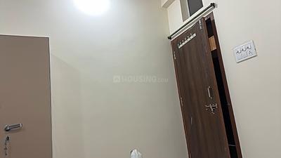 Bedroom Image of 1400 Sq.ft 1 BHK Builder Floor for rent in Indra Puri Colony Indore for Rs. 14000