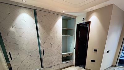 Bedroom Image of 950 Sq.ft 2 BHK Independent House for rent in Lajpat Nagar New Delhi for Rs. 60000