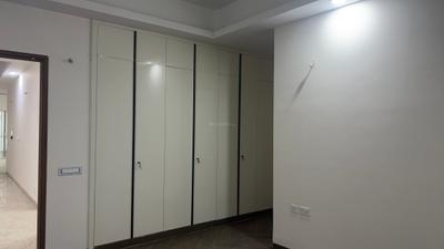 Bedroom Image of 2385 Sq.ft 4 BHK Apartment / Flat for sale in Wave Veridia, Wave City Ghaziabad for Rs. 29500000