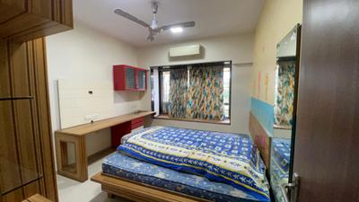 Bedroom Image of 1000 Sq.ft 3 BHK Apartment / Flat for sale in Lokhandwala Sierra Towers, Kandivali East Mumbai for Rs. 30500000
