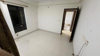 Bedroom Image of 980 Sq.ft 2 BHK Apartment / Flat for rent in Purti Iris, Naktala Kolkata for Rs. 32000
