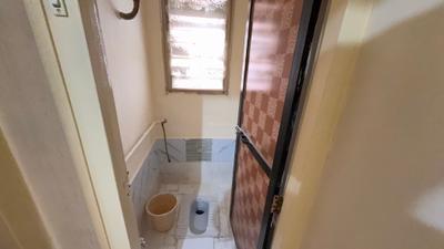 Bathroom Image of 700 Sq.ft 1.5 BHK Apartment / Flat for sale in Vashi Navi Mumbai for Rs. 13500000