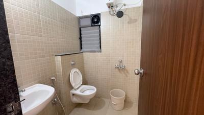 Image of 780 Sq.ft 2 BHK Apartment / Flat for rent in Enerrgia Skyi Manas Lake, Bhukum, Pune for Rs. 19000