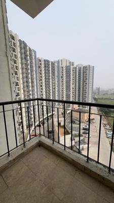 Image of 585 Sq.ft 1 BHK Apartment / Flat for sale in Amrapali Dream Valley 2, Noida Extension, Greater Noida for Rs. 4490000