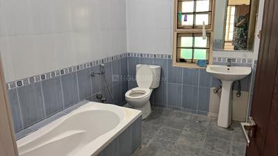 Image of 4000 Sq.ft 4 BHK Villa for rent in Vasudeva Lalitha Bloomfield, Khaja Guda, Hyderabad for Rs. 100000