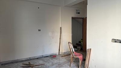 Living Room Image of 700 Sq.ft 2 BHK Builder Floor for sale in Topsia Kolkata for Rs. 3700000