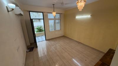 Living Room Image of 2500 Sq.ft 4 BHK Villa for rent in Amrapali Dream Valley, Noida Extension Greater Noida for Rs. 40000