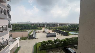 Image of 795 Sq.ft 1 BHK Studio for sale in Cosmos Express 99, Sector 99, Gurgaon for Rs. 8700000