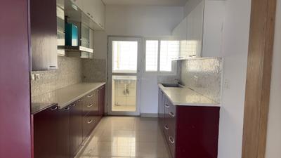 Kitchen Image of 2080 Sq.ft 3.5 BHK Apartment / Flat for rent in Mantri Serenity, Bikasipura Bengaluru for Rs. 65000