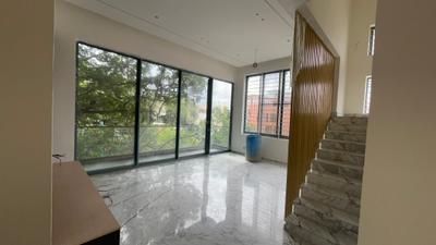 Living Room Image of 4000 Sq.ft 3 BHK Apartment / Flat for rent in Armane Nagar Bengaluru for Rs. 300000