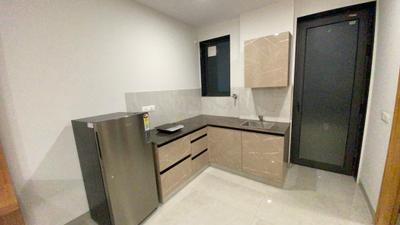 Kitchen Image of 780 Sq.ft 1 RK Builder Floor for rent in Sector 50 Gurgaon for Rs. 25000