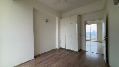 Bedroom Image of 3700 Sq.ft 4 BHK Apartment / Flat for rent in Vatika Sovereign Next, Sector 82A Gurgaon for Rs. 58000