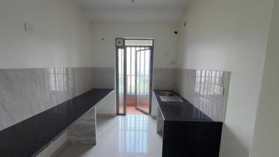 Kitchen Image of 924 Sq.ft 2 BHK Apartment / Flat for sale in Kalpataru Paramount, Thane West Thane for Rs. 16500000