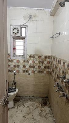 Image of 1250 Sq.ft 2 BHK Apartment / Flat for rent in Dwarkadheesh Apartment, Sector 12 Dwarka, New Delhi for Rs. 27000
