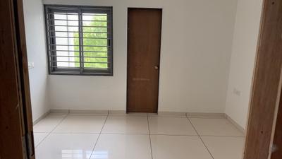 Bedroom Image of 1400 Sq.ft 3.5 BHK Independent House for sale in Madhapar Rajkot for Rs. 5700000