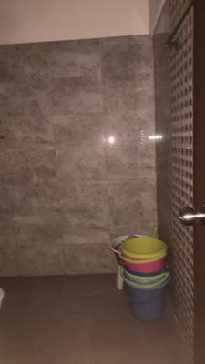 Bathroom Image of 520 Sq.ft 1 RK Apartment / Flat for rent in Amanora Future Towers, Hadapsar Pune for Rs. 28000