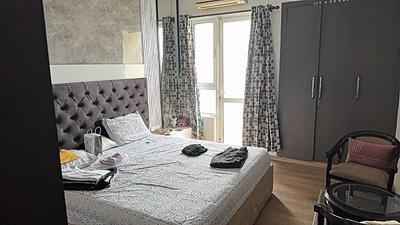 Bedroom Image of 2764 Sq.ft 4 BHK Apartment / Flat for sale in The 3C Lotus Boulevard Espacia, Sector 100 Noida for Rs. 45000000
