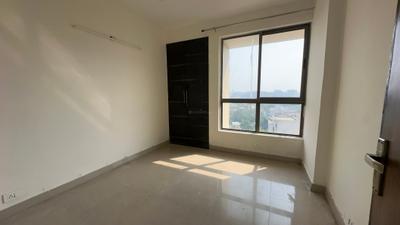 Bedroom Image of 997 Sq.ft 2 BHK Apartment / Flat for sale in Unitech Uniworld Gardens 2, Sector 47 Gurgaon for Rs. 14200000