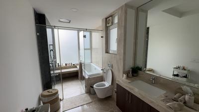 Image of 5050 Sq.ft 4 BHK Apartment / Flat for sale in Stratford Verde Residence Collection, Kalyani Nagar, Pune for Rs. 115000000