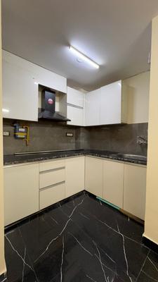 Kitchen Image of 750 Sq.ft 2 BHK Apartment / Flat for rent in Chhattarpur New Delhi for Rs. 25000