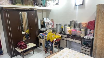 Bedroom Image of 1500 Sq.ft 2 BHK Apartment / Flat for sale in Hatkeshwar Ahmedabad for Rs. 4200000