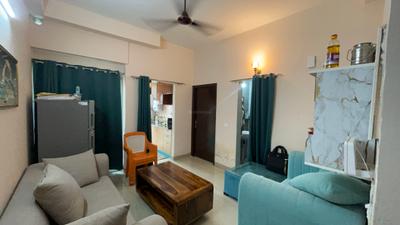 Living Room Image of 585 Sq.ft 1 BHK Apartment / Flat for rent in Amrapali Dream Valley 2, Noida Extension Greater Noida for Rs. 23000
