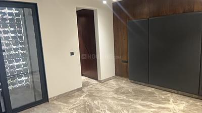 Bedroom Image of 3600 Sq.ft 4 BHK Builder Floor for sale in Anand Lok New Delhi for Rs. 152500000