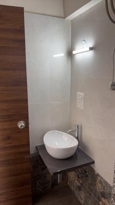 Image of 600 Sq.ft 1 BHK Apartment / Flat for sale in Modispaces Valley View, Borivali West, Mumbai for Rs. 12800000