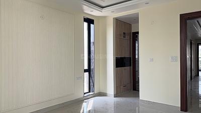 Bedroom Image of 2250 Sq.ft 3 BHK Builder Floor for sale in Sector 31 Faridabad for Rs. 31000000