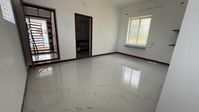 Living Room Image of 1200 Sq.ft 3 BHK Builder Floor for rent in Vettukattuvalasu Erode for Rs. 13000