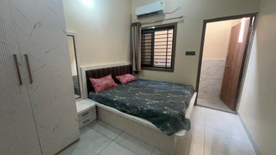 Bedroom Image of 1500 Sq.ft 1 BHK Builder Floor for rent in Scheme No 114 Indore for Rs. 22500