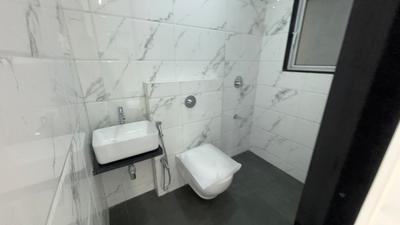 Image of 750 Sq.ft 2 BHK Apartment / Flat for sale in Shreejee Skymont Siddhi, Dahisar East, Mumbai for Rs. 15700000