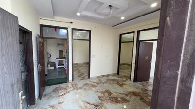Living Room Image of 900 Sq.ft 3 BHK Builder Floor for rent in Mayur Vihar Phase 1 New Delhi for Rs. 25000