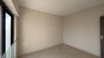 Bedroom Image of 1350 Sq.ft 3 BHK Apartment / Flat for sale in Kanakia Zen World, Kanjurmarg East Mumbai for Rs. 22500000