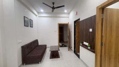 Living Room Image of 650 Sq.ft 1 BHK Apartment / Flat for rent in Mahalakshmi Nagar Indore for Rs. 23500