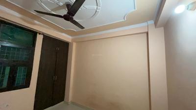 Bedroom Image of 1200 Sq.ft 3 BHK Builder Floor for rent in Sector 49 Noida for Rs. 25000