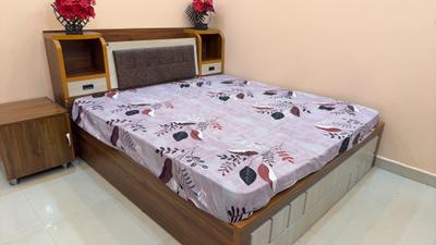 Bedroom Image of 1250 Sq.ft 2 BHK Builder Floor for rent in Indira Nagar Lucknow for Rs. 26100