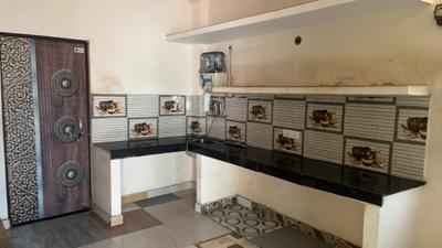 Kitchen Image of 960 Sq.ft 3 BHK Builder Floor for rent in Bhelupur Varanasi for Rs. 18000